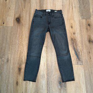 Frame Denim Le Skinny de Jeanne Jeans in Dunaway